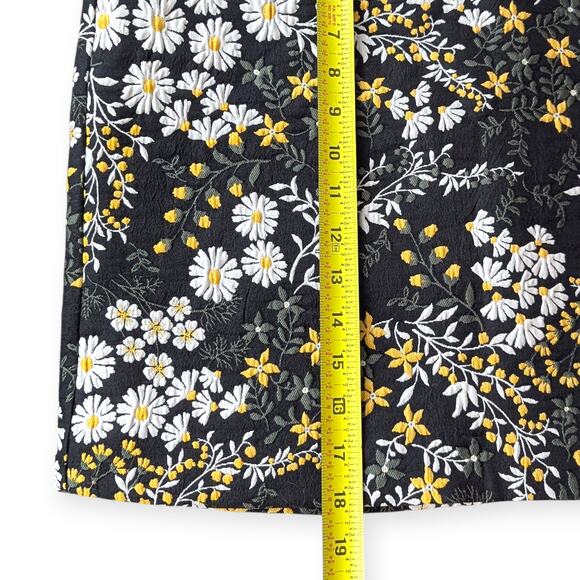 LOFT Textured Daisy Mini Pencil Skirt ~ cottage office career - Picture 3 of 8